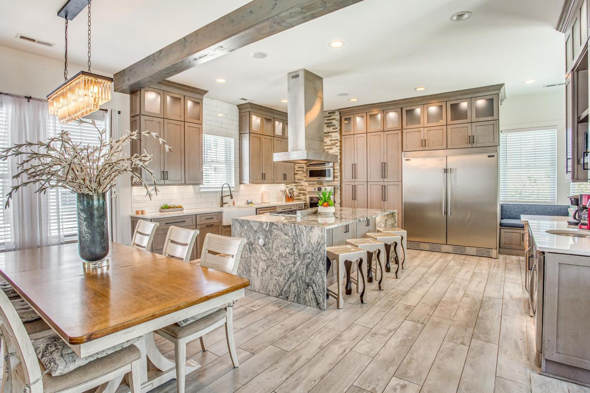 Myrtle Beach House With Hot Tub, Walk To Beach Экстерьер фото